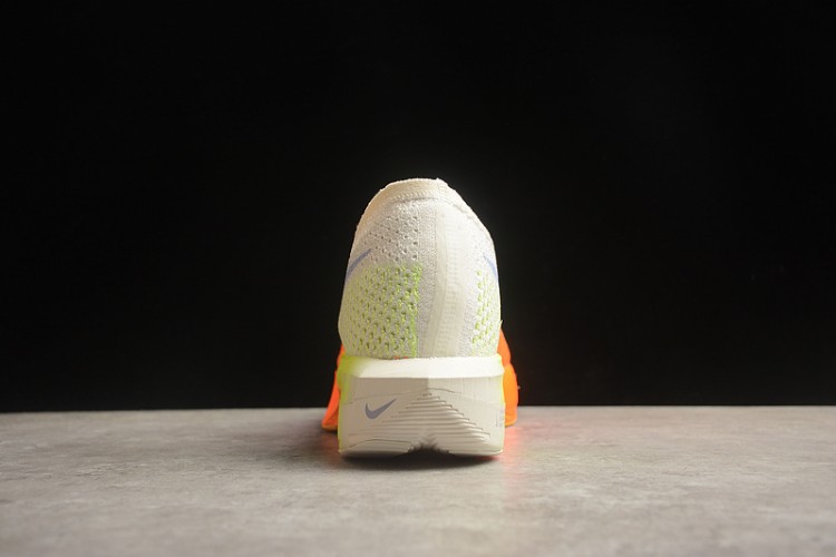 Nike ZoomX Vaporfly NEXT% 3 DV4129-101