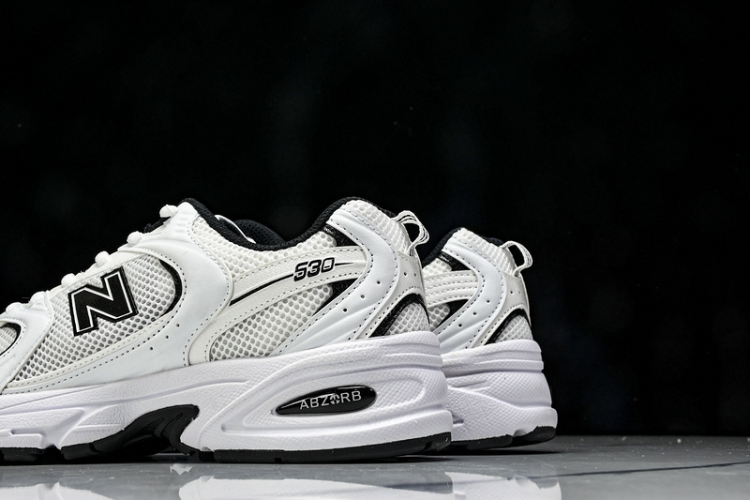  New Balance 530 M530EWB