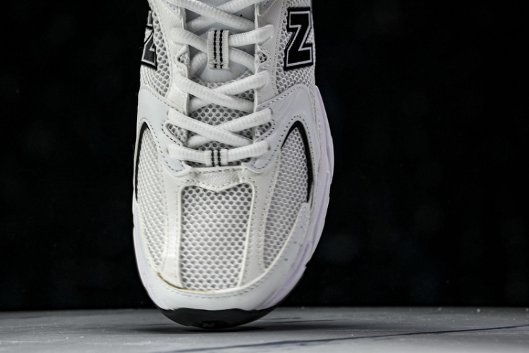  New Balance 530 M530EWB