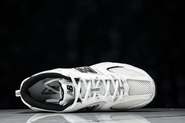  New Balance 530 M530EWB