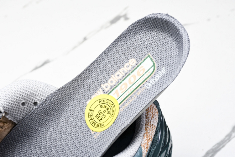  New Balance 1906 U1906WFB