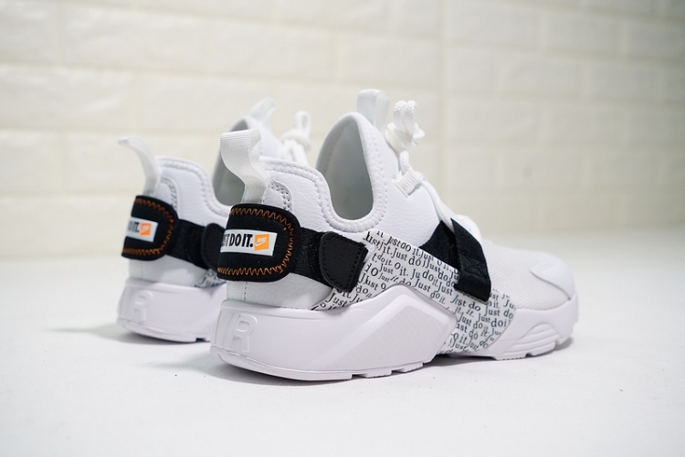 Nike Air Huarache City Low “Just do it ” 18ss