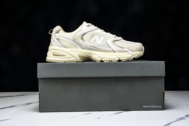  New Balance 530 MR530AA 