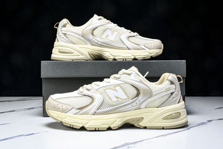  New Balance 530 MR530AA 