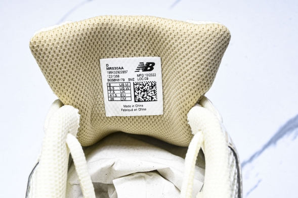 New Balance 530 MR530AA  