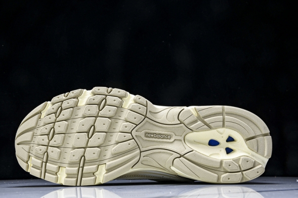 New Balance 530 MR530AA  