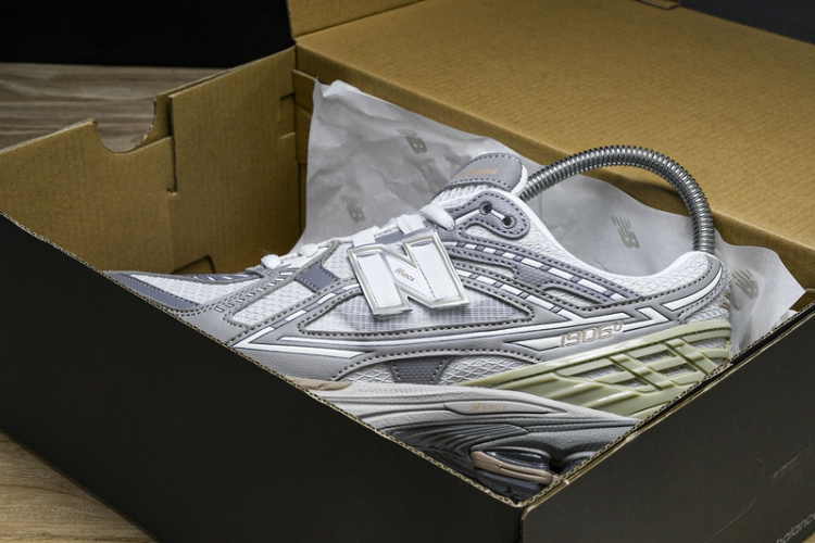  New Balance 1906 M1906NB