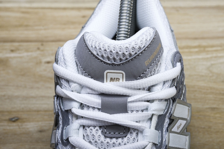  New Balance 1906 M1906NB