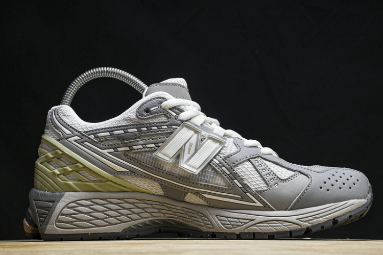  New Balance 1906 M1906NB