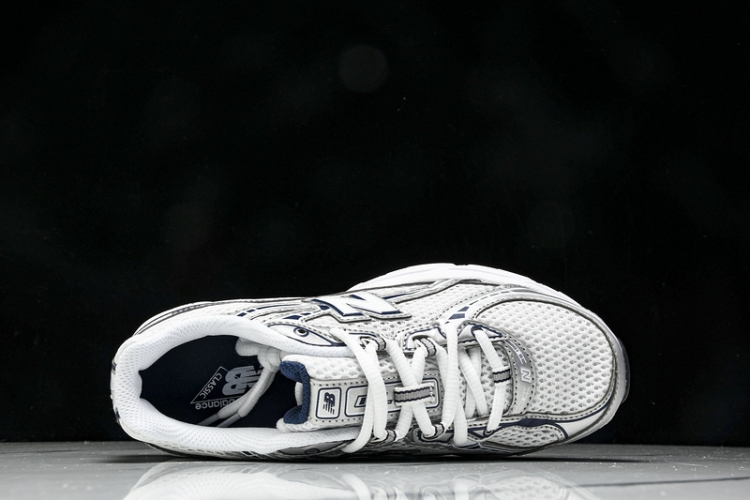  New Balance 740 U740WN2