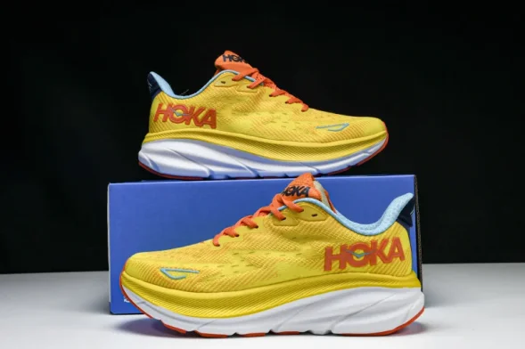 Hoka Clifton 9 1127895 PFMZ 