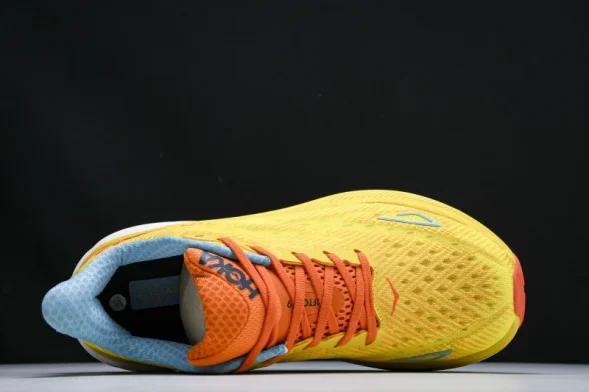 Hoka Clifton 9 1127895 PFMZ 