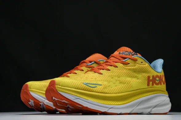 Hoka Clifton 9 1127895 PFMZ 