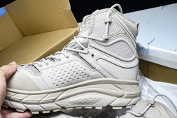 Hoka Tor Ultra Hi Gore-Tex 1129958 STPST