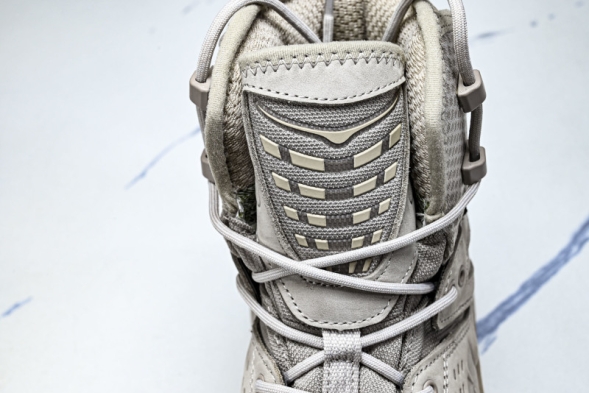 Hoka Tor Ultra Hi Gore-Tex 1129958 STPST 