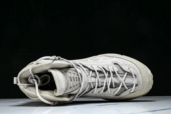 Hoka Tor Ultra Hi Gore-Tex 1129958 STPST 