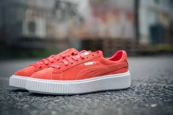 Puma Suede platform