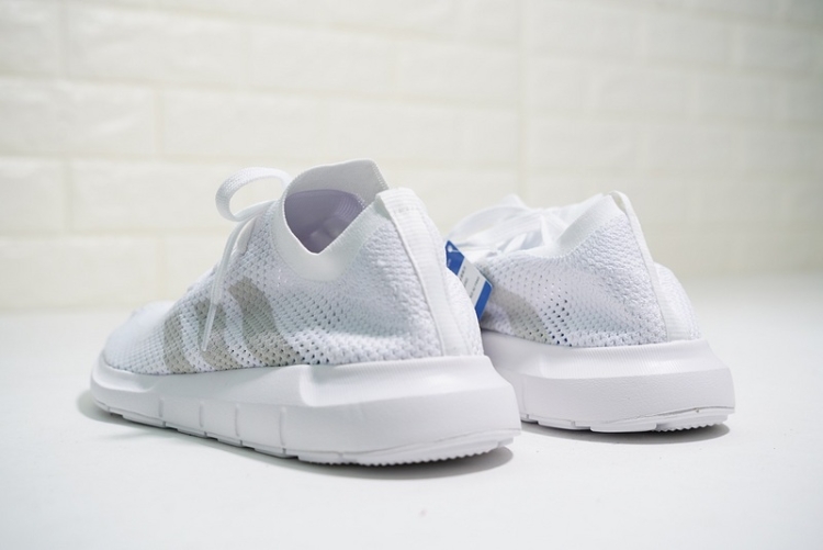 Adidas Originals Swift Run Primeknit CQ2892