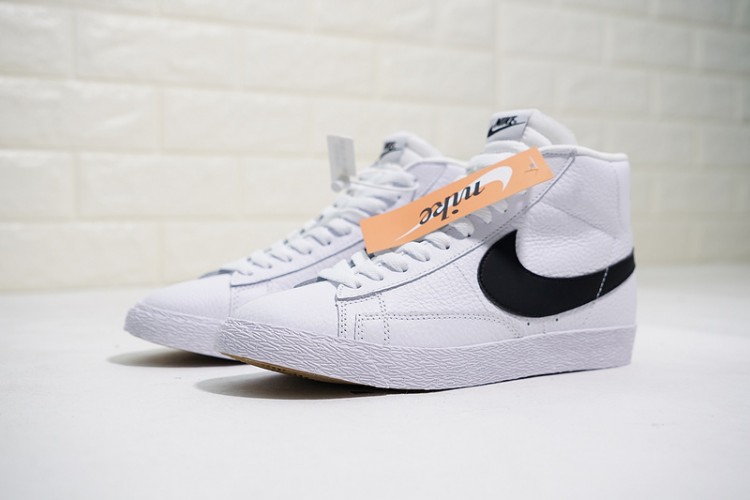 ​​Nike Blazer Mid Retro 845054-102