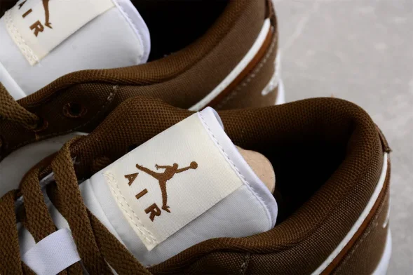Nike Air Jordan 1 low Mocha Toe DV0426-301 