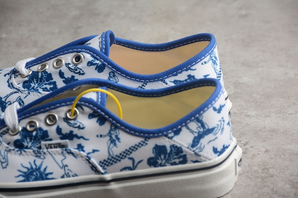 Vans Authentic VN0A5HYPAXV 