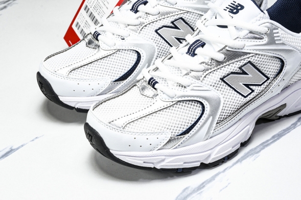 New Balance 530 MR530SG 