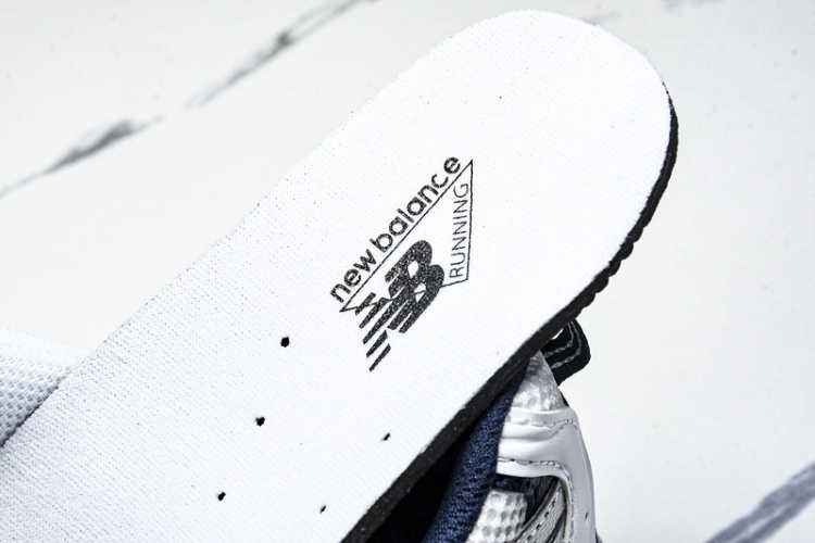  New Balance 530 MR530SG