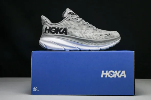 Hoka Clifton 9 1132210 HMBC 