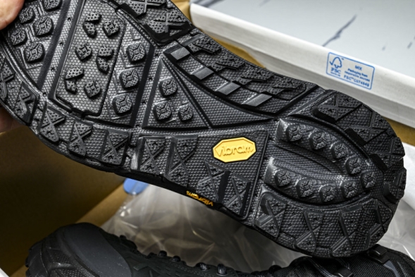 Hoka Tor Ultra Hi Gore-Tex 1129958 BBLC 