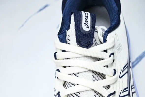 Asics Gel Nimbus 28 1011C296-020 
