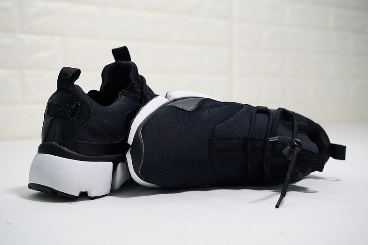 NikeLAB Pocket Knife DM 898033-001