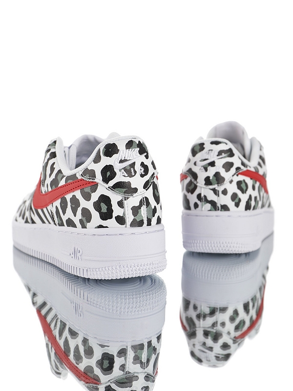 Nike Air Force 1 Low ´07 LV8 ID 905619-001