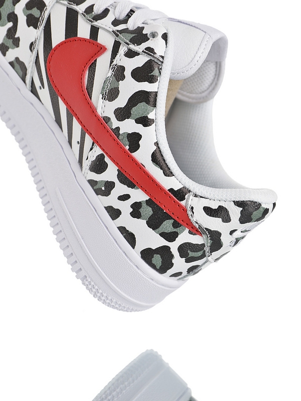 Nike Air Force 1 Low ´07 LV8 ID 905619-001