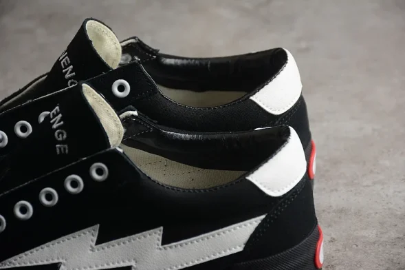 Vans Revenge x Storm 2.0  