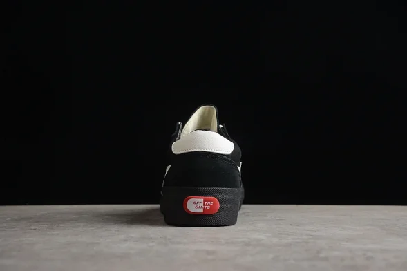 Vans Revenge x Storm 2.0  
