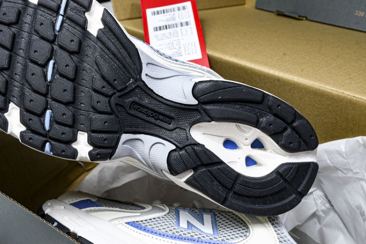  New Balance 530 MR530KC 