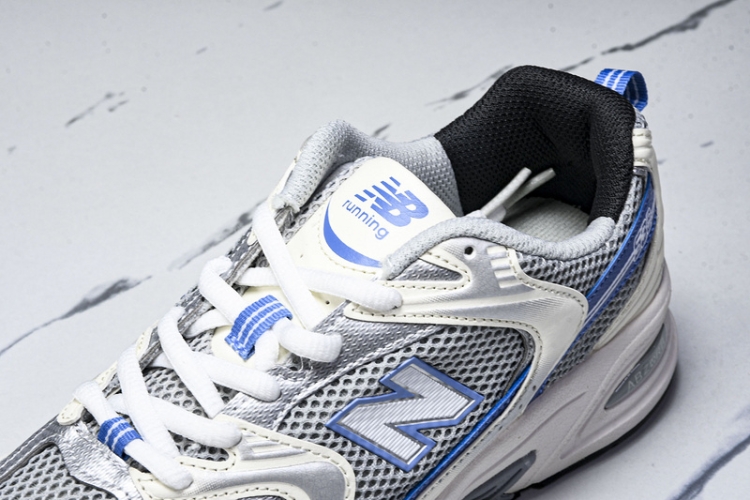  New Balance 530 MR530KC 