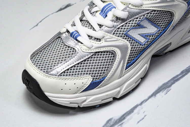  New Balance 530 MR530KC 