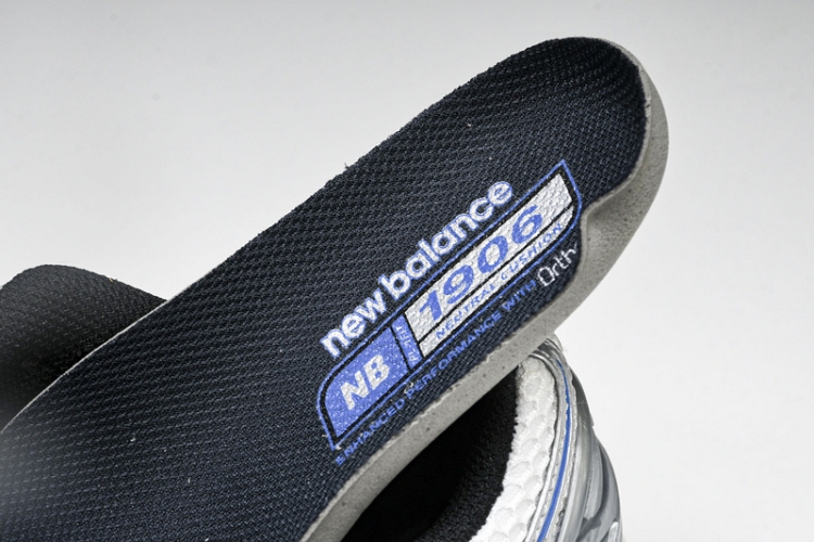  New Balance 1906 M1906REB