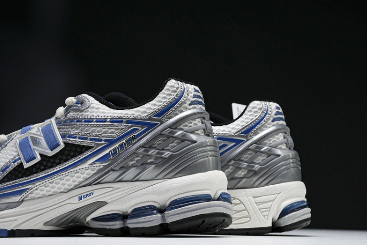  New Balance 1906 M1906REB