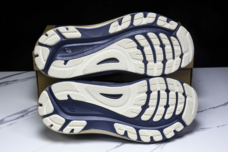 Asics Gel-kayano 31 1011B950-400
