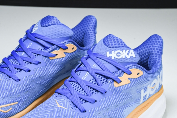 Hoka Clifton 9 1127895 CSAA 