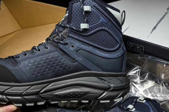 Hoka Tor Ultra Hi Gore-Tex 1144651 BJDT 