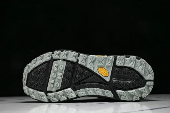 Hoka Tor Ultra Hi Gore-Tex 1144651 BJDT 