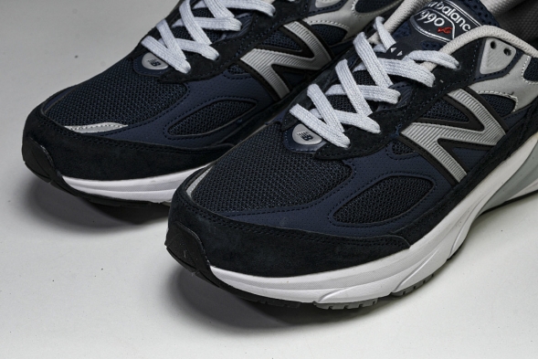 New Balance NB990 M990NV6 