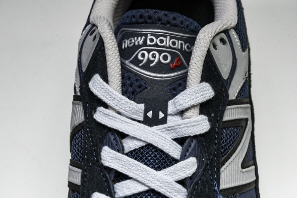 New Balance NB990 M990NV6 