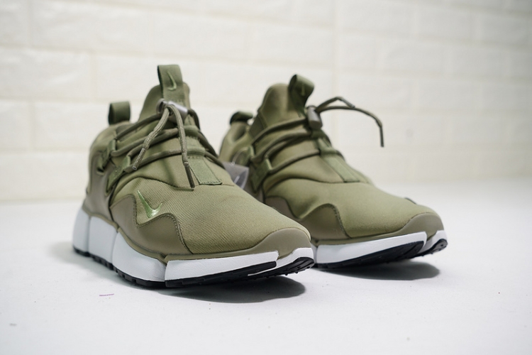 NikeLAB Pocket Knife DM 898033-200