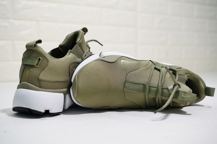 NikeLAB Pocket Knife DM 898033-200