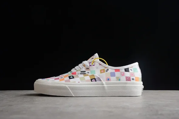Vans Authentic VN0A54FM017 