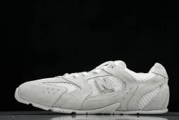 MiuMiu x New Balance 530 5E964D